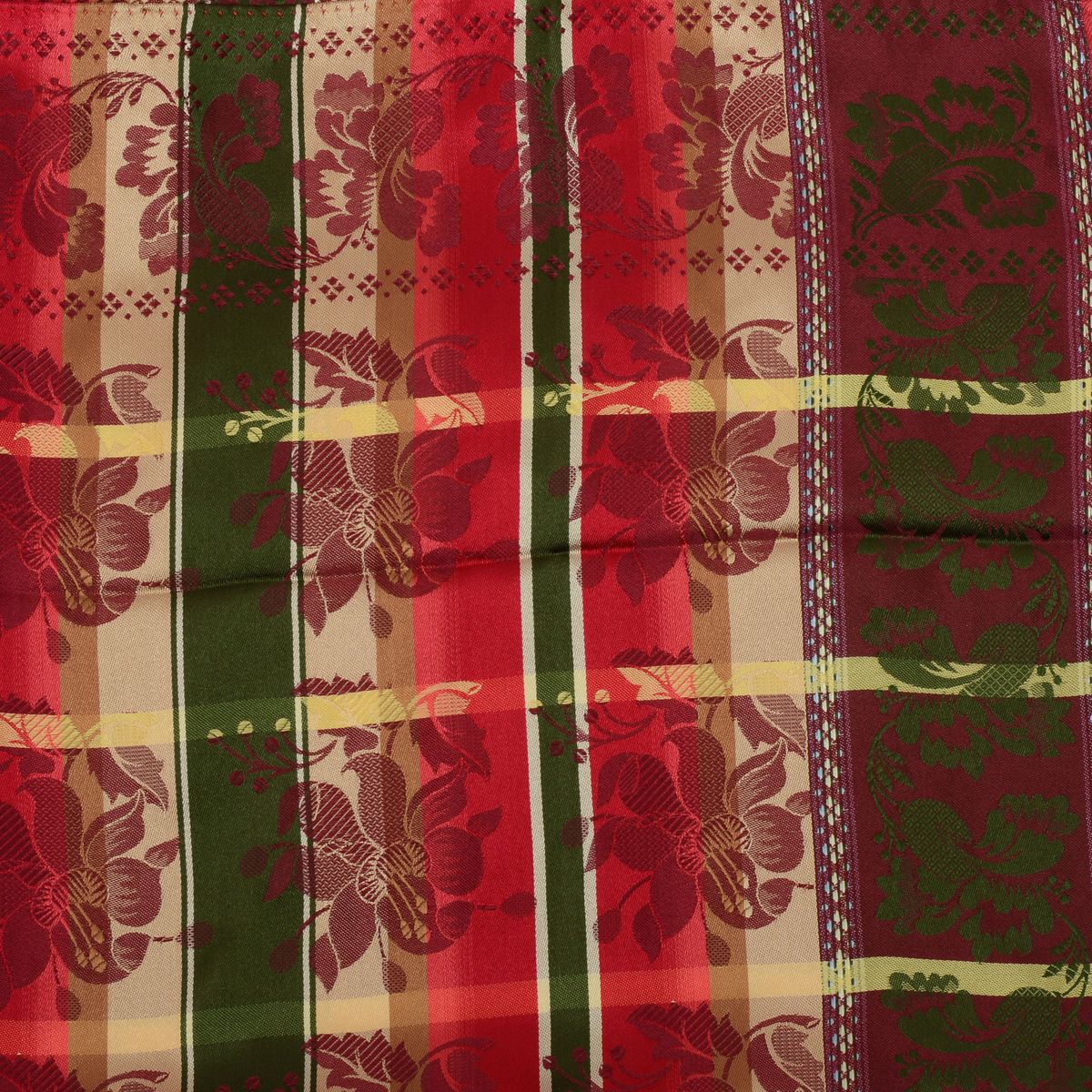 Gabriella Silkeskjerf 493.047